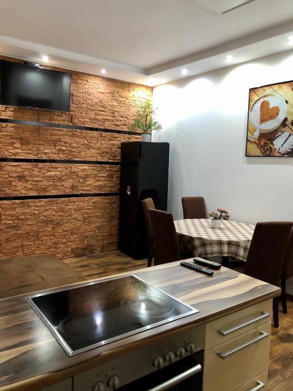 Messe Buero Apartment *